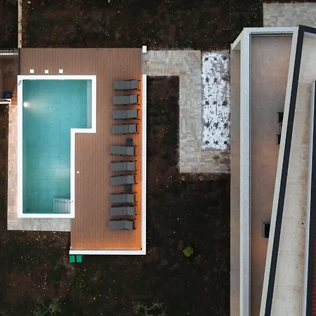 Villa De La Vie Rasa