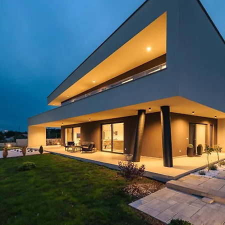 Villa De La Vie Rasa